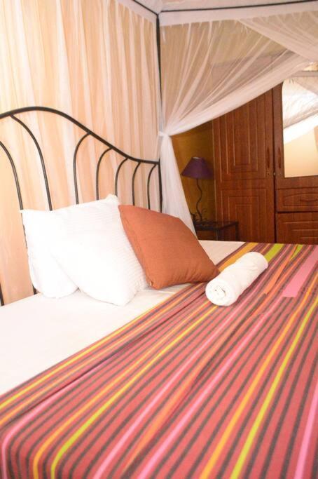 Len Apartments ดาร์เอสซาลาม ภายนอก รูปภาพ