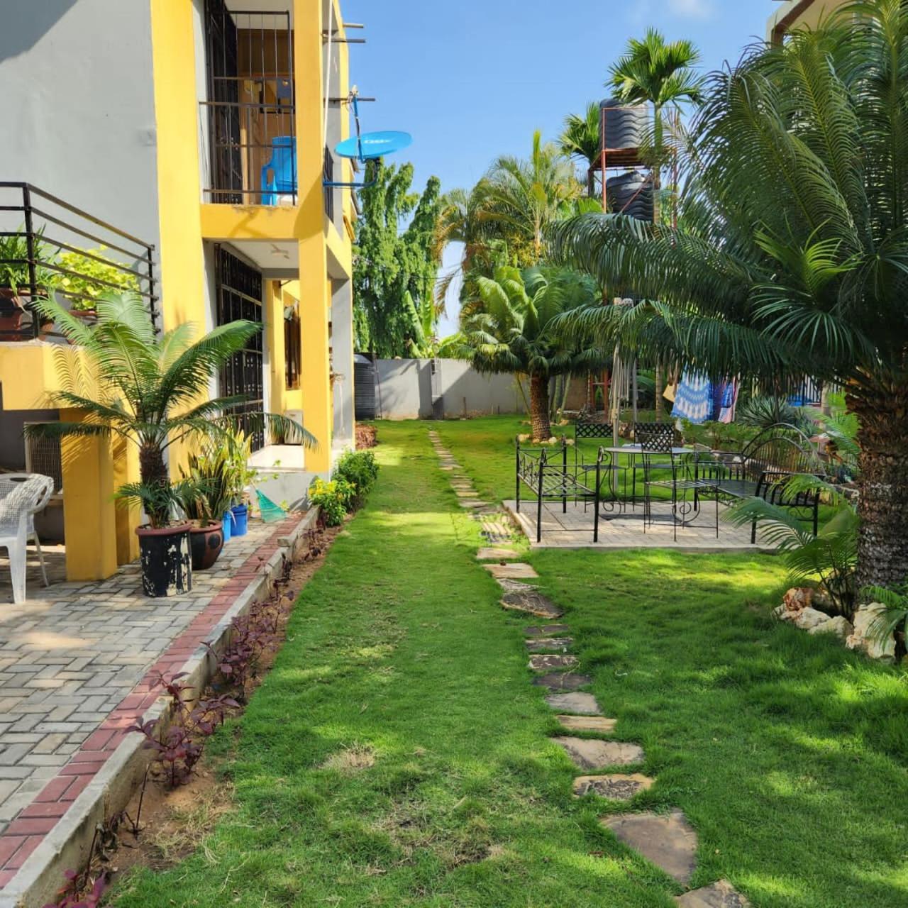 Len Apartments ดาร์เอสซาลาม ภายนอก รูปภาพ